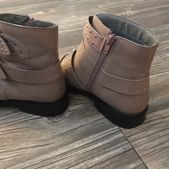 TOP SHOP studded taupe boots - Picture 4 of 8